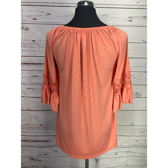 Win Win Coral‎ Bell Sleeve Size S/M Tunic - Picture 2 of 8